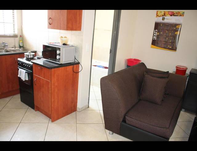 2 BEDROOM APARTMENT FOR SALE IN JABULANI